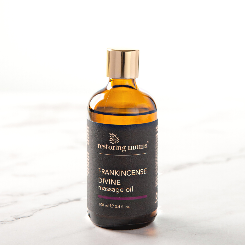 Spoil yourself with some of nature's most exquisite jewels thanks to our Frankincense Divine Massage Oil, which combines luxurious and rare essential oils like frankincense, immortelle and rose - specially selected to promote regeneration of skin cells. 